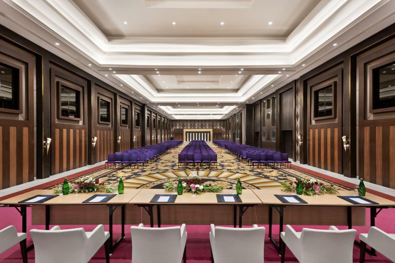 Ramada Plaza By Wyndham Lucknow Hotel Exterior foto